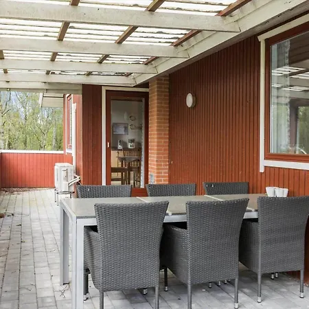 Lf14221-roslev-astrup-vig-81 * רוסלב